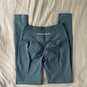 Alphalete Amplify Pier Blue